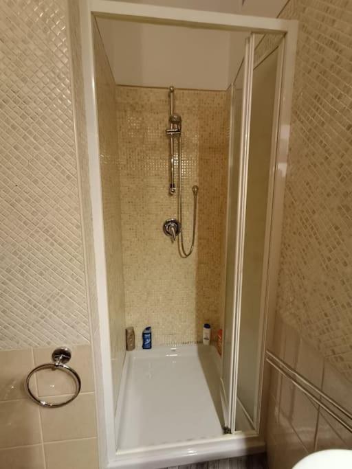"Orchidea" Camera Privata Nell'Appartamento Condiviso Cagliari Exteriör bild
